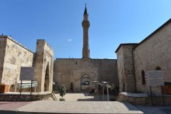 EGIRDIR-ULU-CAMII-HIZIR-BEY-CAMII_Sayfa_08